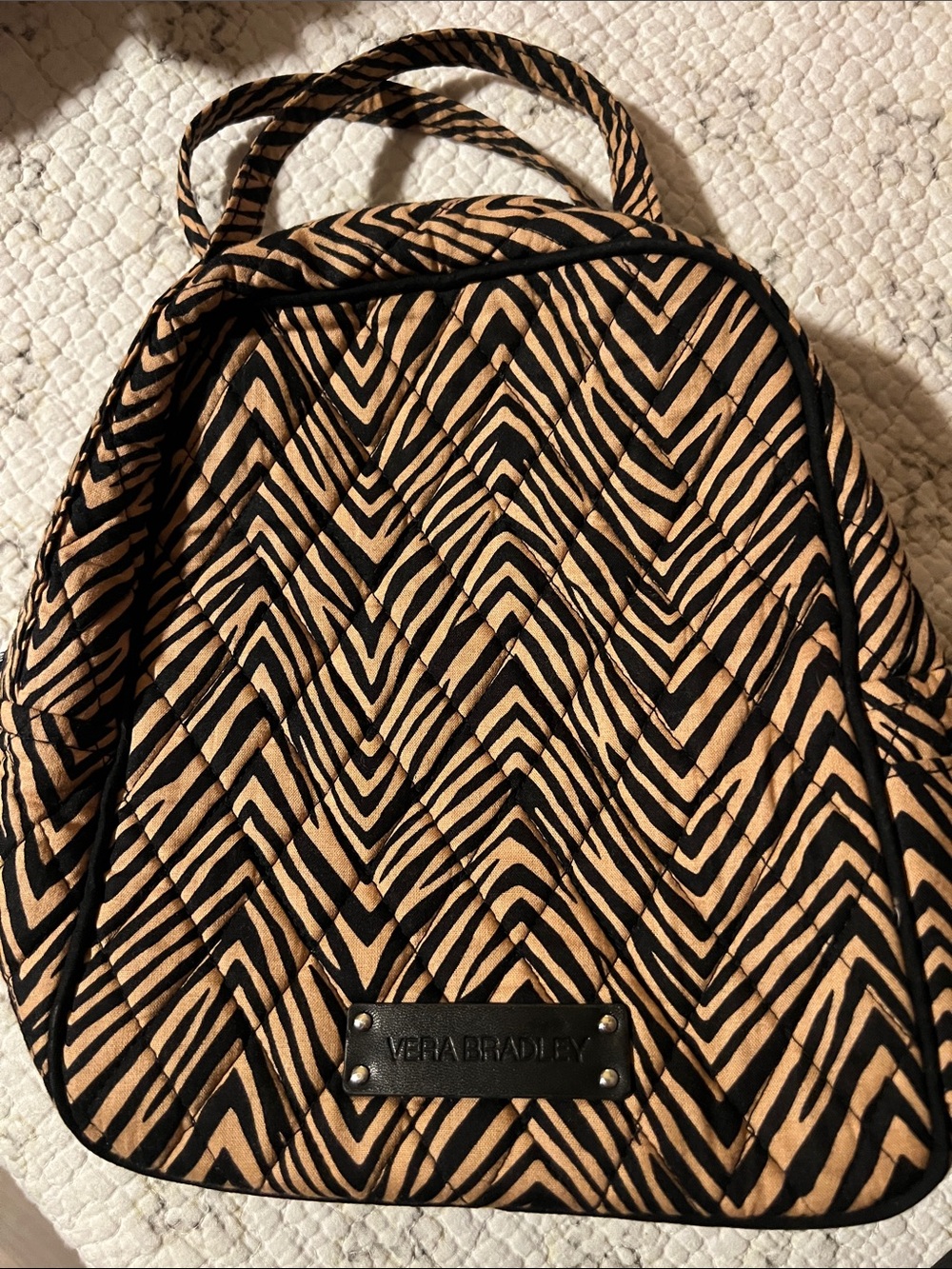 Like new Vera Bradley lunchbox with id window